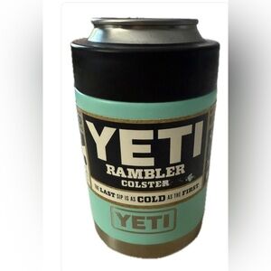YETI Rambler Colster in Mint and Black